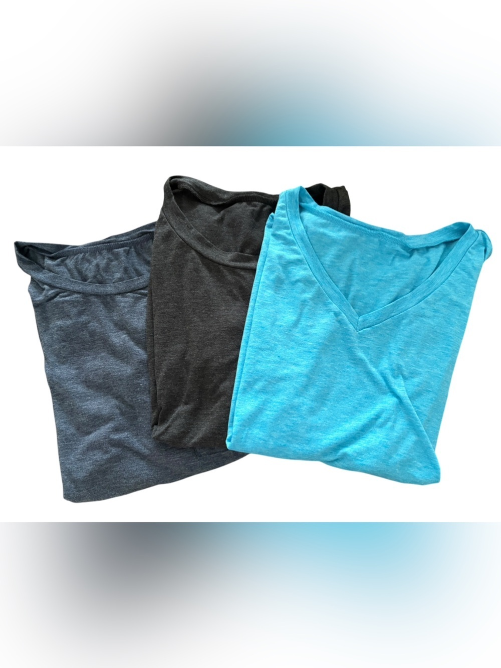 3 SHEIN Women's Short Sleeve V-Neck Tees - Light Blue, Charcoal, Slate